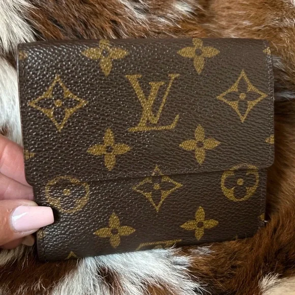 Louis Vuitton Elise Trifold Wallet
